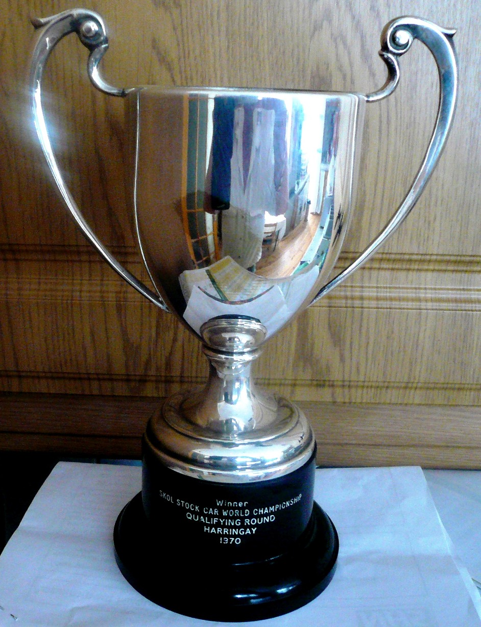 snoad trophy